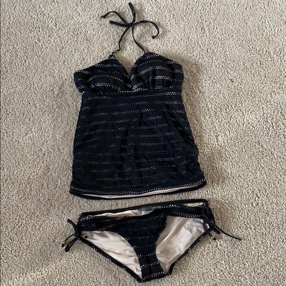 A Pea in the Pod maternity 2-piece bathing suit
